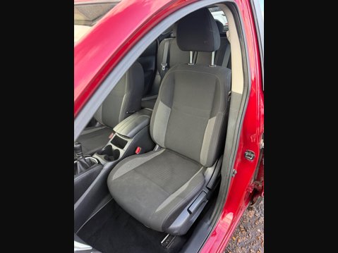 Nissan Qashqai 1.5 dCi Acenta Premium Euro 6 (s/s) 5dr 27