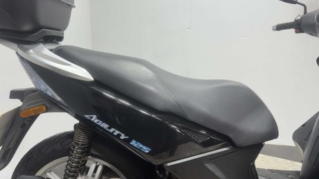 Kymco Agility City 125 2019 12K NEW MOT SERVICED RIDES WELL 125CC LEARNER SCOOTER 17