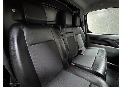 Vauxhall Vivaro 1.5 Turbo D 2900 Sportive Panel Van 5dr Diesel Manual L2 H1 Euro 6 (s/s) (1 29