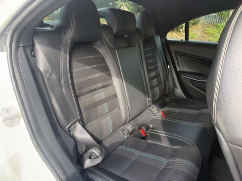 Mercedes-Benz CLA Class 1.6 CLA 180 Sport Auto 4dr 20