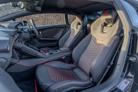 Lamborghini Huracan Evo LP 640-4 9