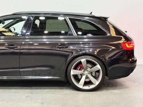 Audi RS4 4.2 FSI V8 Estate 5dr Petrol S Tronic quattro Euro 5 (450 ps) 20