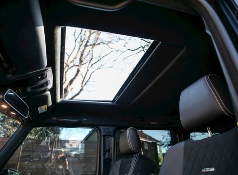 Mercedes-Benz G Series 4x4² Brabus 17