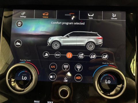 Land Rover Range Rover Velar 2.0 D240 HSE Auto 4WD Euro 6 (s/s) 5dr 45