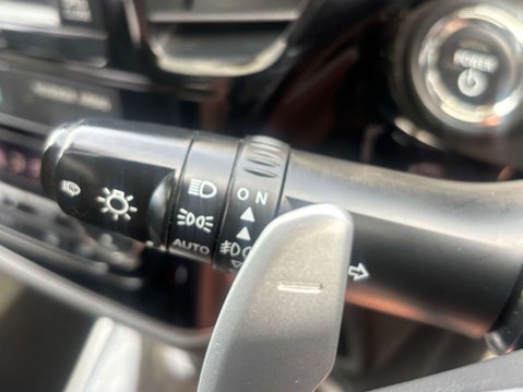 Mitsubishi Outlander 2.0h 12kWh GX4h SUV 5dr Petrol Plug-in Hybrid CVT 4WD Euro 6 (s/s) (200 ps) 35