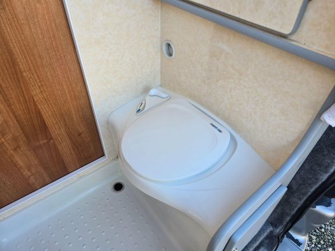 Renault Master 2 Berth Motor Home 12