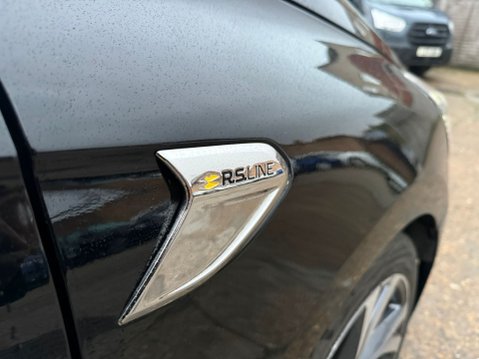 Renault Clio RS LINE TCE 11