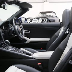 Porsche 718 Boxster PDK - Sports Exhaust, PDLS, Rev Camera and More 4
