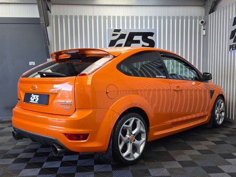 Ford Focus 2.5 SIV ST-2 Hatchback 3dr Petrol Manual (224 g/km, 221 bhp) 2