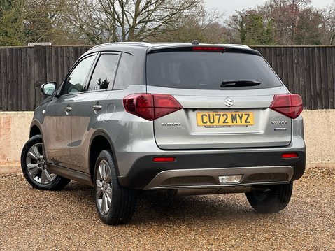 Suzuki Vitara SZ-T BOOSTERJET MHEV 2