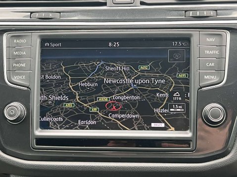 Volkswagen Tiguan 2.0 Tiguan R-Line TDI BlueMotion Technology 4Motion Semi-Automatic 4WD 5dr 16
