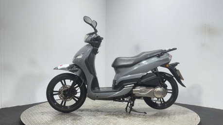 Peugeot Tweet GT 2023 RUNNING PROJECT LEARNER SCOOTER 125CC NEEDS WORK 4