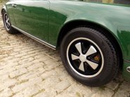Porsche 911 T 2.2 LWB - LHD COUPE 15