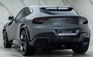 Ferrari Purosangue 11