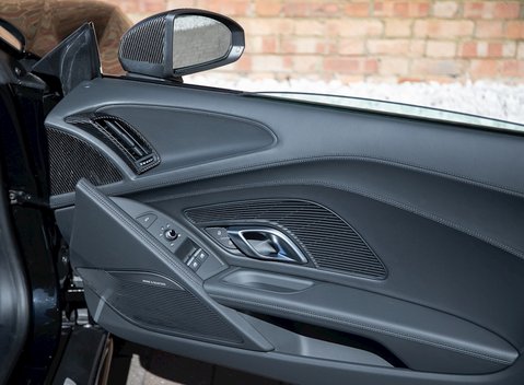 Audi R8 V10 Plus Spyder 20