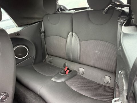 Mini Convertible COOPER CONVERTIBLE 12