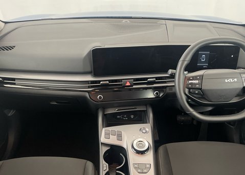 Kia Sportage 'Pure' 1.6 T-GDi HEV 9