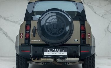 Land Rover Defender 110 D200 5