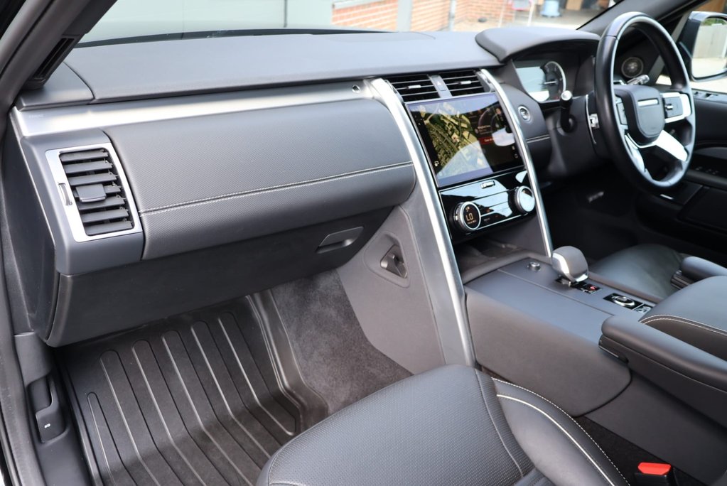 Land Rover Discovery R-DYNAMIC HSE MHEV STYLED BY SEEKER  OVER 5 IN STOCK  17