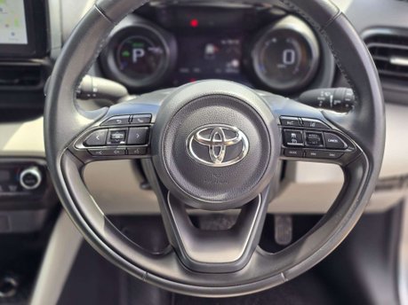 Toyota Yaris 1.5 VVT-h Excel Hatchback 5dr Petrol Hybrid E-CVT Euro 6 (s/s) (116 ps) 34
