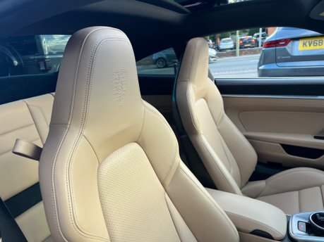 Porsche 911 3.0 992 Carrera Coupe 2dr Petrol PDK Euro 6 (s/s) (385 ps) 24