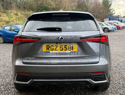 Lexus NX 2.5 NX 300h CVT 4WD 5dr 5