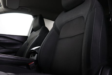 Nissan Qashqai DIG-T N-CONNECTA MHEV 36