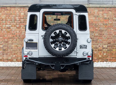Land Rover Defender 90 Works V8 70th Edition 5