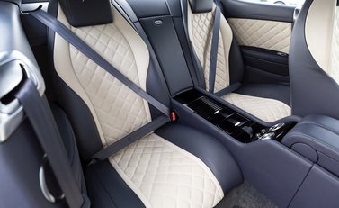 Bentley Continental GT Speed 14
