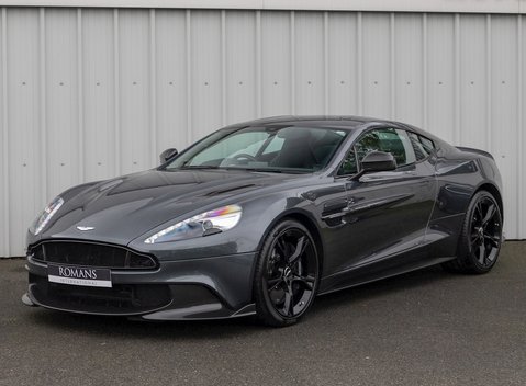 Aston Martin Vanquish S Ultimate 6