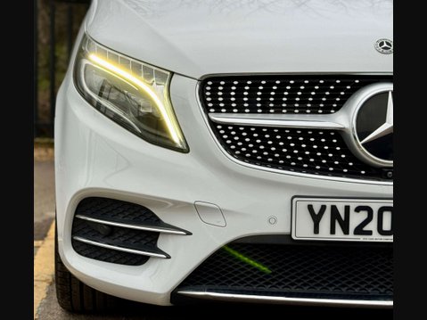 Mercedes-Benz V Class 2.2 V220d AMG Line MPV 5dr Diesel G-Tronic+ Euro 6 (s/s) 7 Seat (163 ps) 32