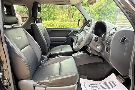 Suzuki Jimny SZ4 30