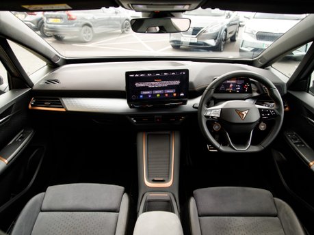 Cupra Born V3