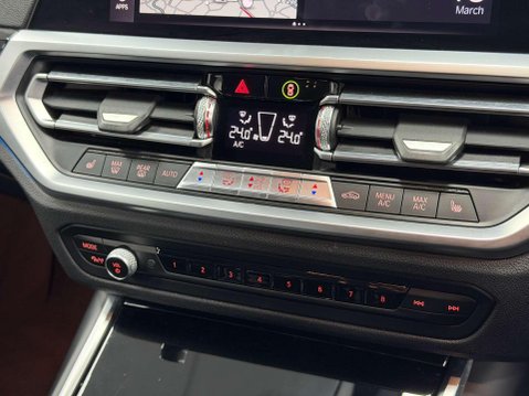 BMW 3 Series 2.0 330e 12kWh Sport Pro Saloon 4dr Petrol Plug-in Hybrid Auto Euro 6 (s/s) 44