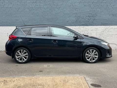 Toyota Auris 1.8 VVT-h Excel CVT Euro 5 (s/s) 5dr 7