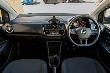 Volkswagen Up BASE