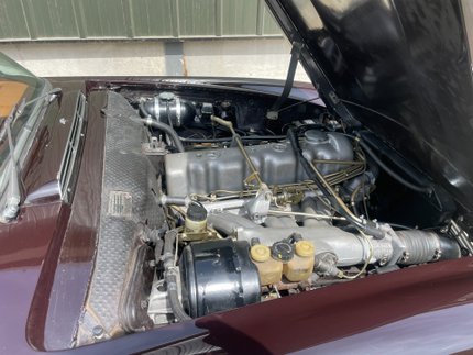 Mercedes-Benz W113 280SL 6