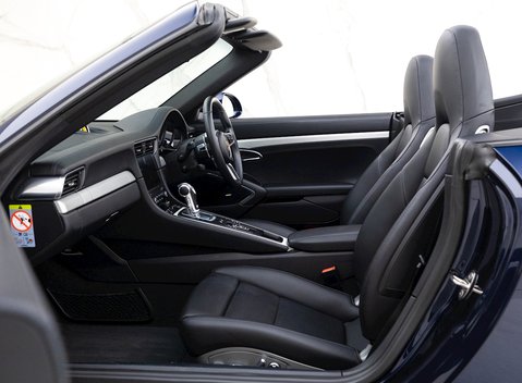 Porsche 911 Carrera S Cabriolet (991.2) 15