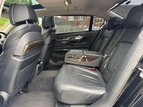 BMW 7 Series 2.0 740Le 9.2kWh Saloon 4dr Petrol Plug-in Hybrid Auto xDrive Euro 6 (s/s) 15