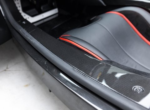 Ferrari LaFerrari Aperta 40