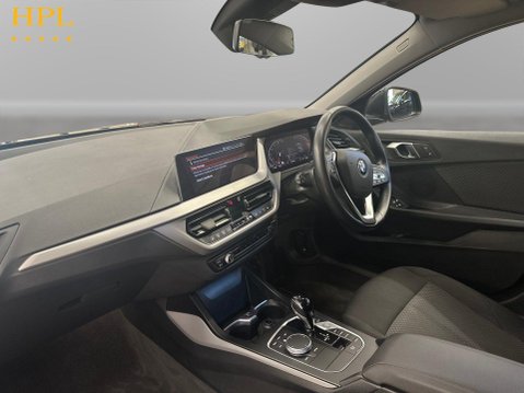 BMW 1 Series 1.5 118i SE (LCP) Hatchback 5dr Petrol DCT Euro 6 (s/s) (136 ps) Air Con - 15