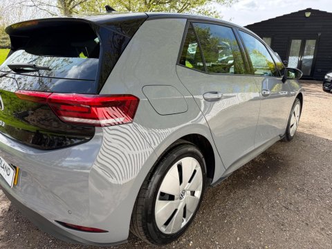 Volkswagen ID.3 Pro Performance 58kWh Life Auto 5dr 25