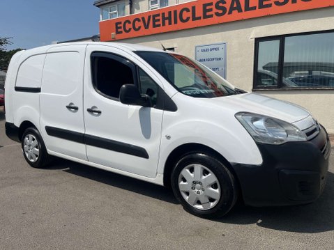 Citroen Berlingo 1.6 Berlingo 725 X Blue HDi 5 SEATER CREW VAN LWB 3