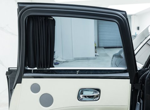 Rolls-Royce Ghost V12 27