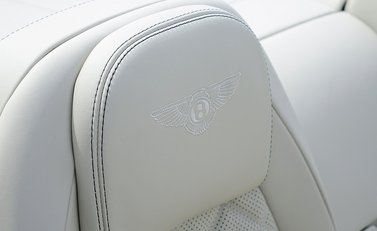 Bentley Continental GT V8 S Convertible 15