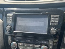 Nissan Qashqai 1.6 dCi Tekna SUV 5dr Diesel XTRON 2WD Euro 6 (s/s) (130 ps) 22