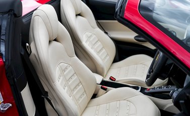 Ferrari 488 Spider 14