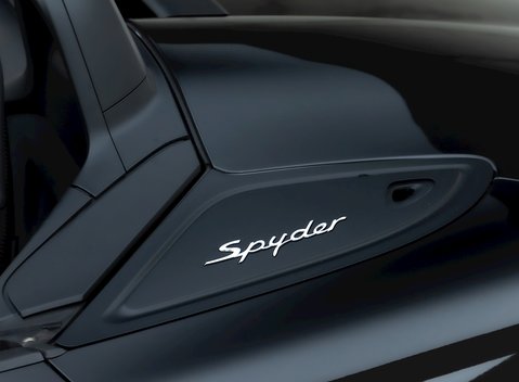 Porsche 718 Boxster Spyder 25