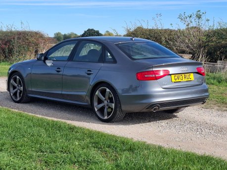 Audi A4 3.0 A4 Black Edition TDI Quattro Auto 4WD 4dr 10