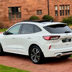 Ford Kuga ST-LINE X EDITION 1